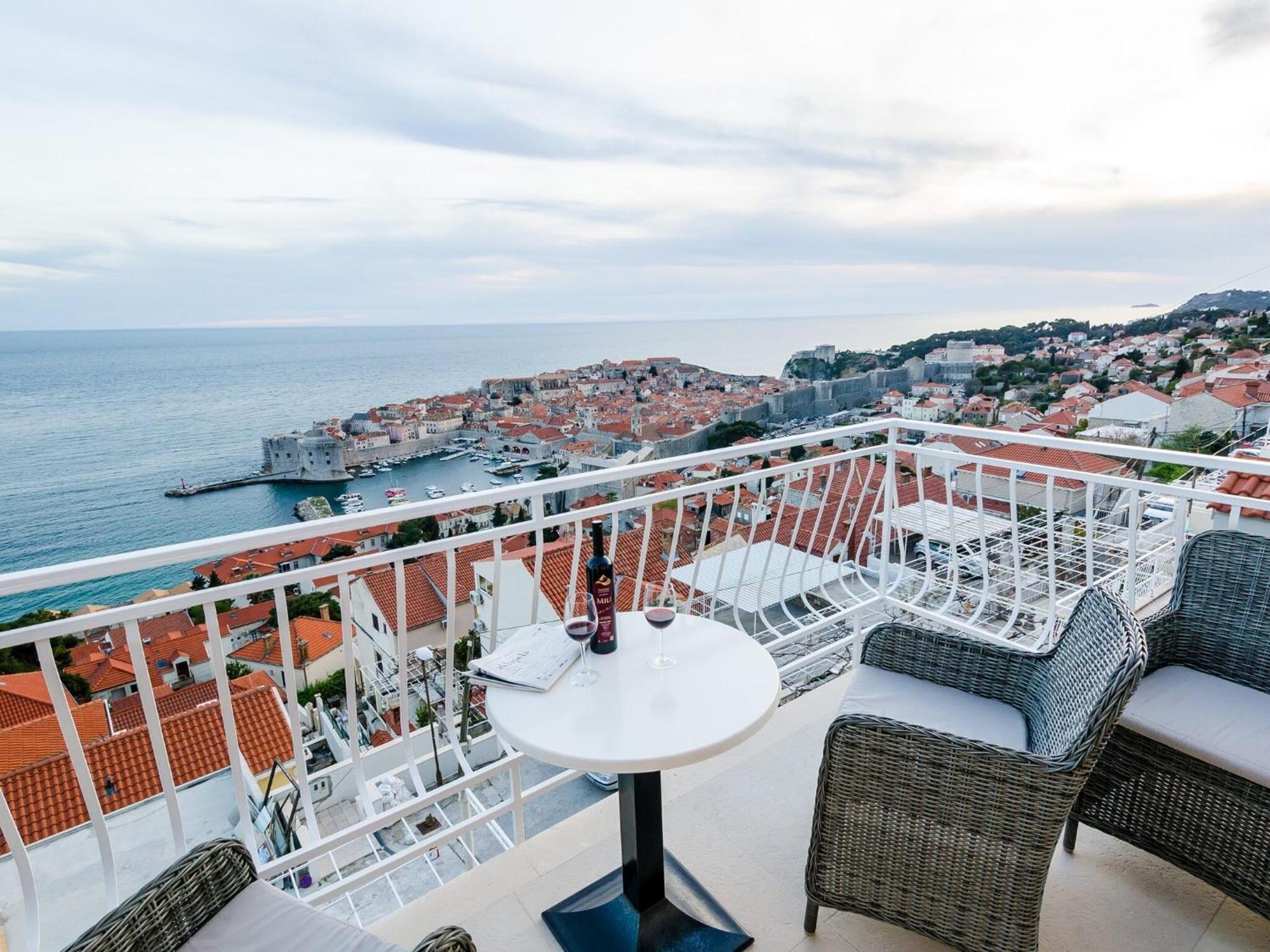 Ploce Apartments-One-Bedroom Apartment With Terrace And Sea View Dubrovnik Exterior foto